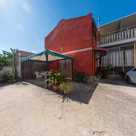 Acqua Di Mare Bed & Breakfast Locogrande