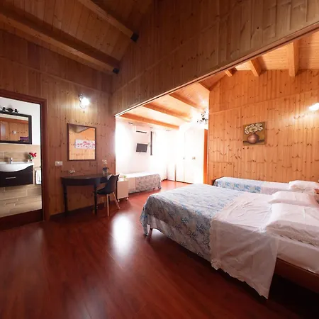 Acqua Di Mare Bed & Breakfast Locogrande